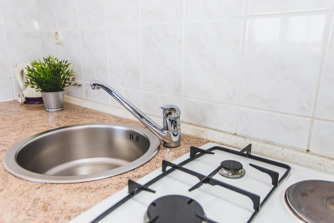 Apartmani Males Rogoznica  Esterno foto
